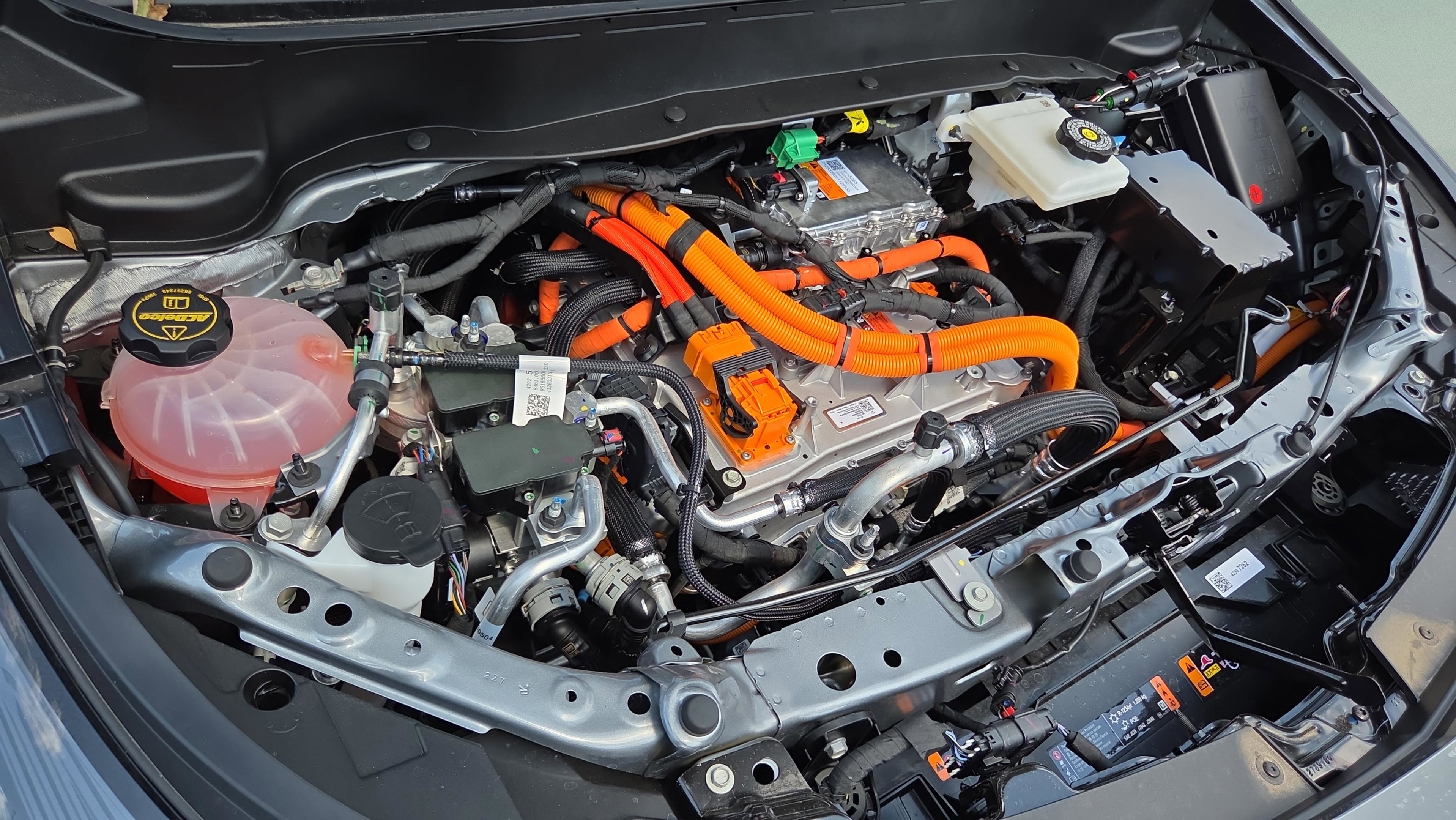 New 2027 Chevrolet Bolt RS w/ LPO, All-Weather Package FWD image 17