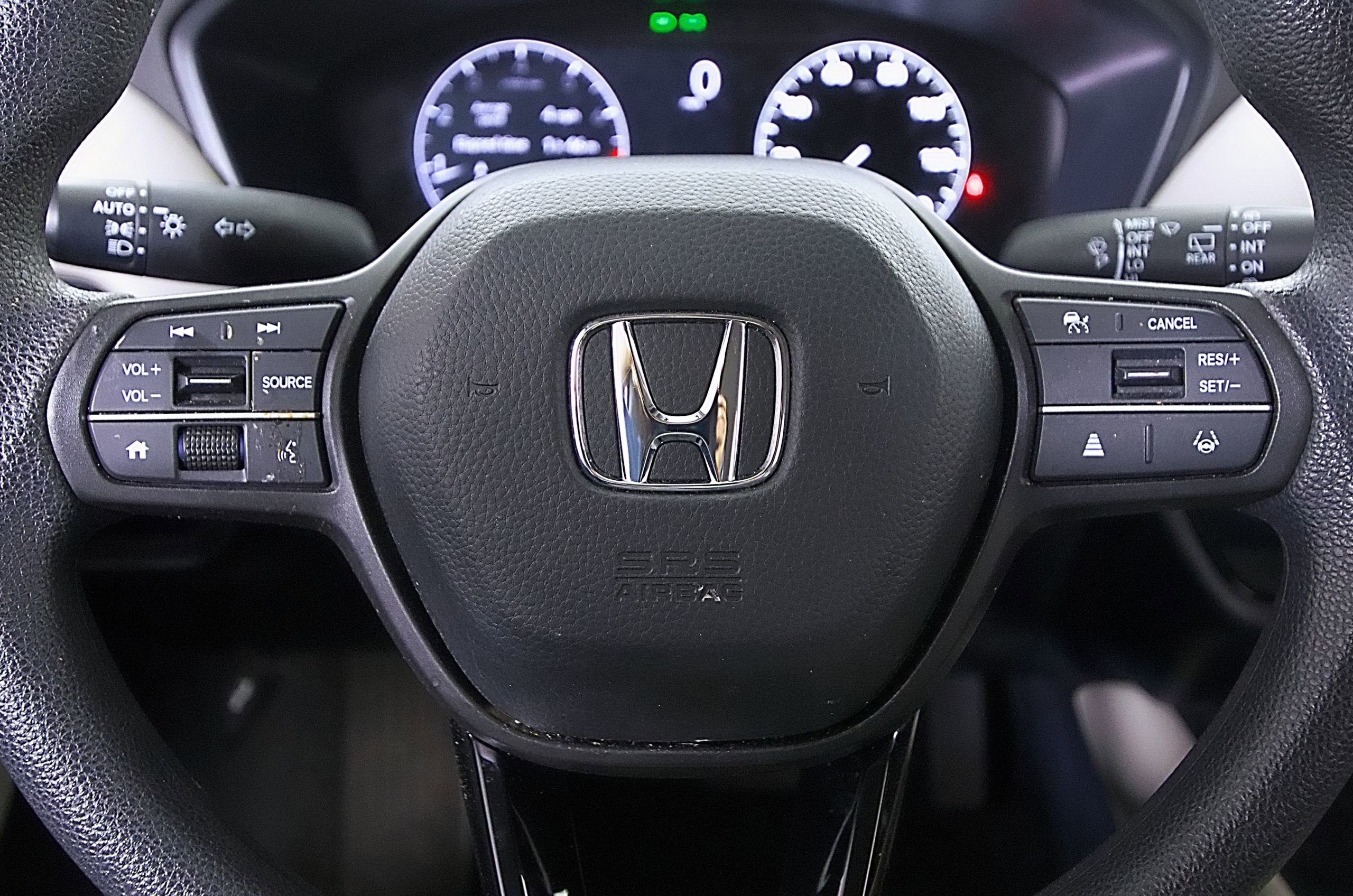 Used 2025 Honda HR-V LX image 22