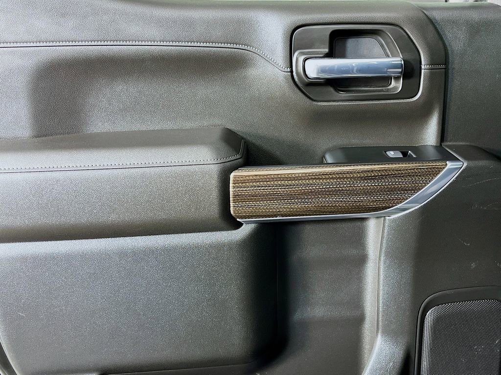 Used 2022 Chevrolet Silverado 1500 LT Trail Boss w/ LT Trail Boss Premium Package image 31