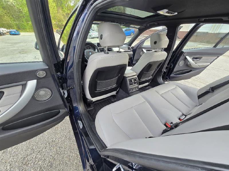 Used 2012 BMW 328i Sedan image 18