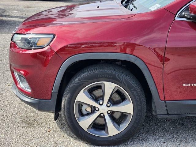 Used 2019 Jeep Cherokee Limited AWD/4WD image 5