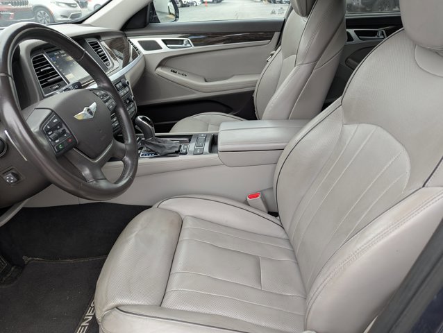 Used 2015 Hyundai Genesis 3.8 w/ Option Group 03 RWD image 24