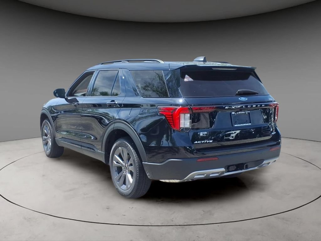 New 2026 Ford Explorer Active w/ Active Comfort Package AWD/4WD image 3