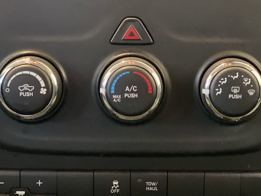 Used 2018 RAM 1500 Outdoorsman AWD/4WD image 20