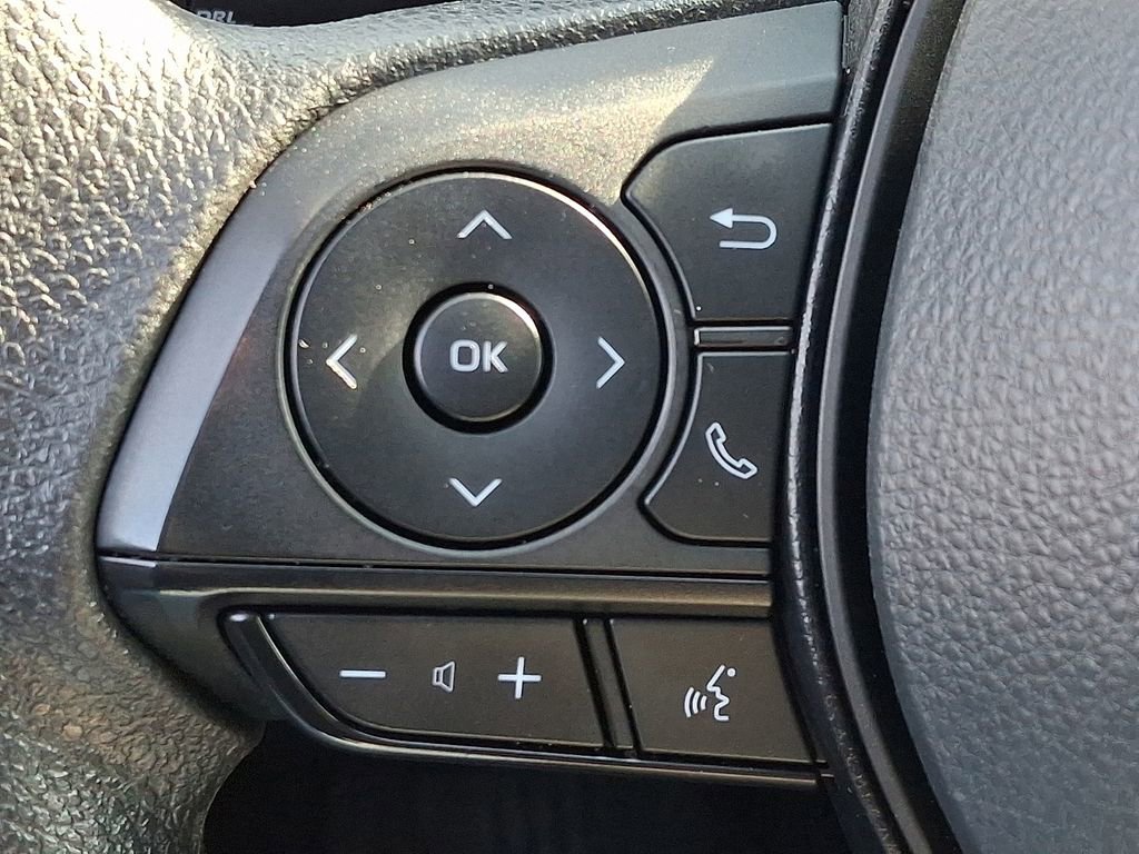 Used 2023 Toyota RAV4 XLE image 24