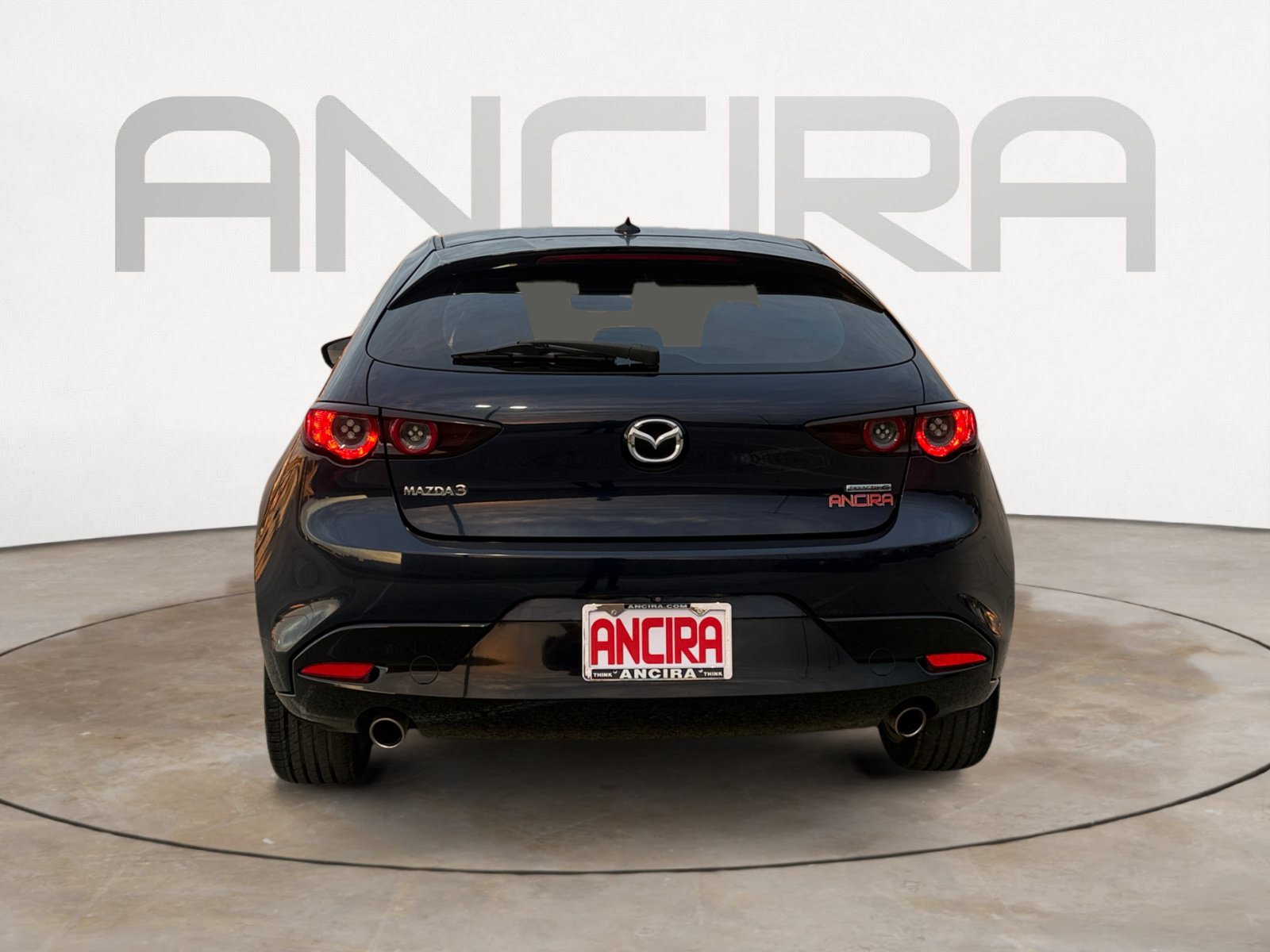 Used 2019 MAZDA MAZDA3 Hatchback w/ Preferred Package FWD image 8