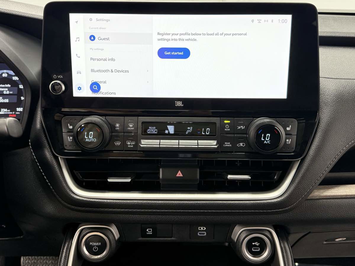 Used 2024 Toyota Grand Highlander Limited image 24