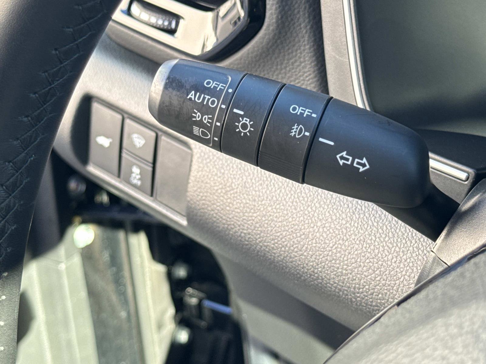 Certified 2025 Honda Pilot Elite image 9