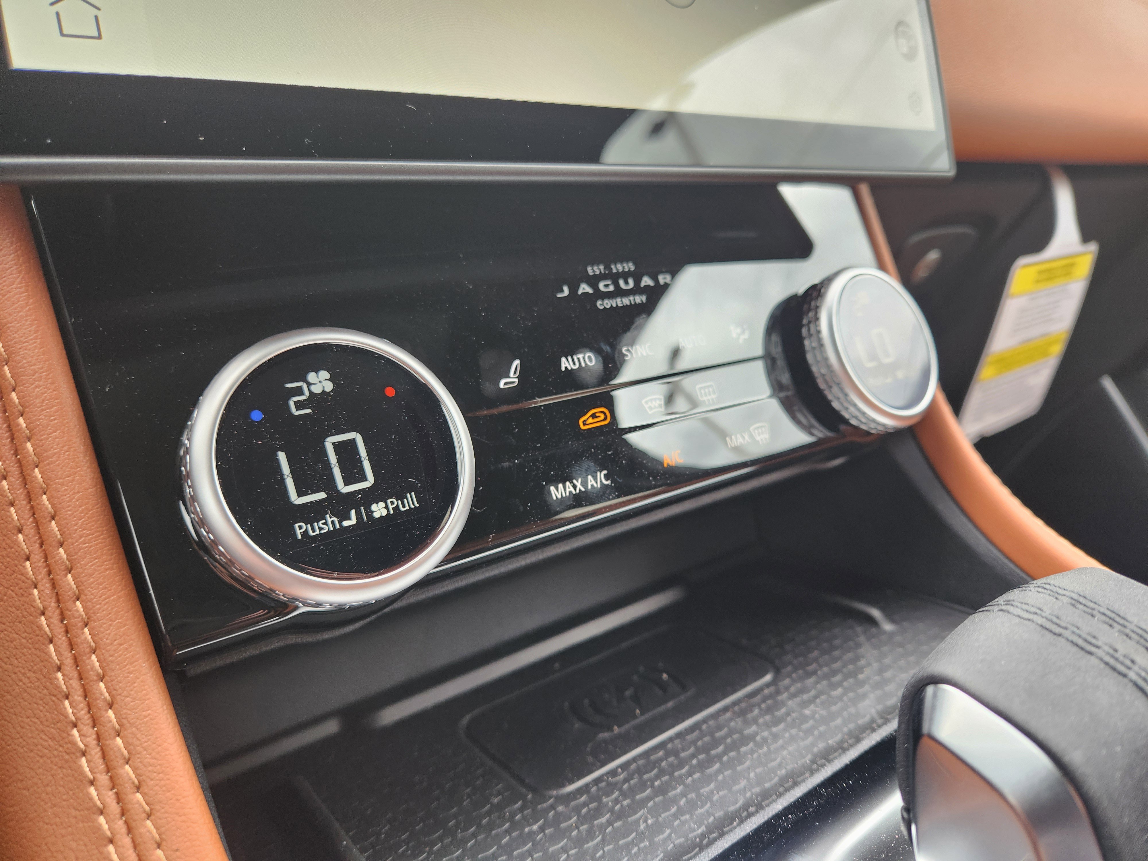 New 2026 Jaguar F-PACE R-Dynamic S image 26