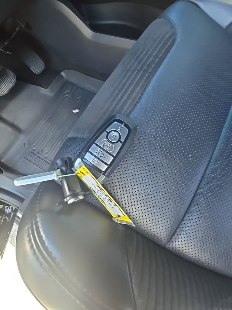 Used 2023 Ford F150 Raptor AWD/4WD image 36