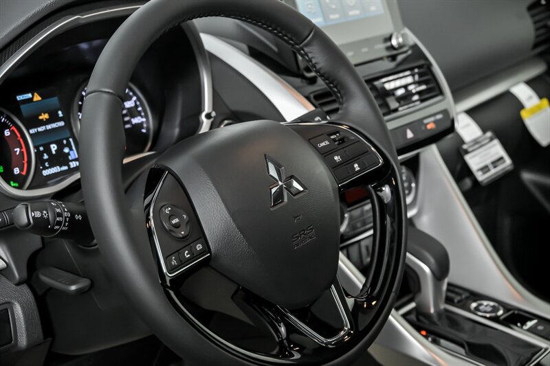 New 2026 Mitsubishi Eclipse Cross SE AWD/4WD image 16