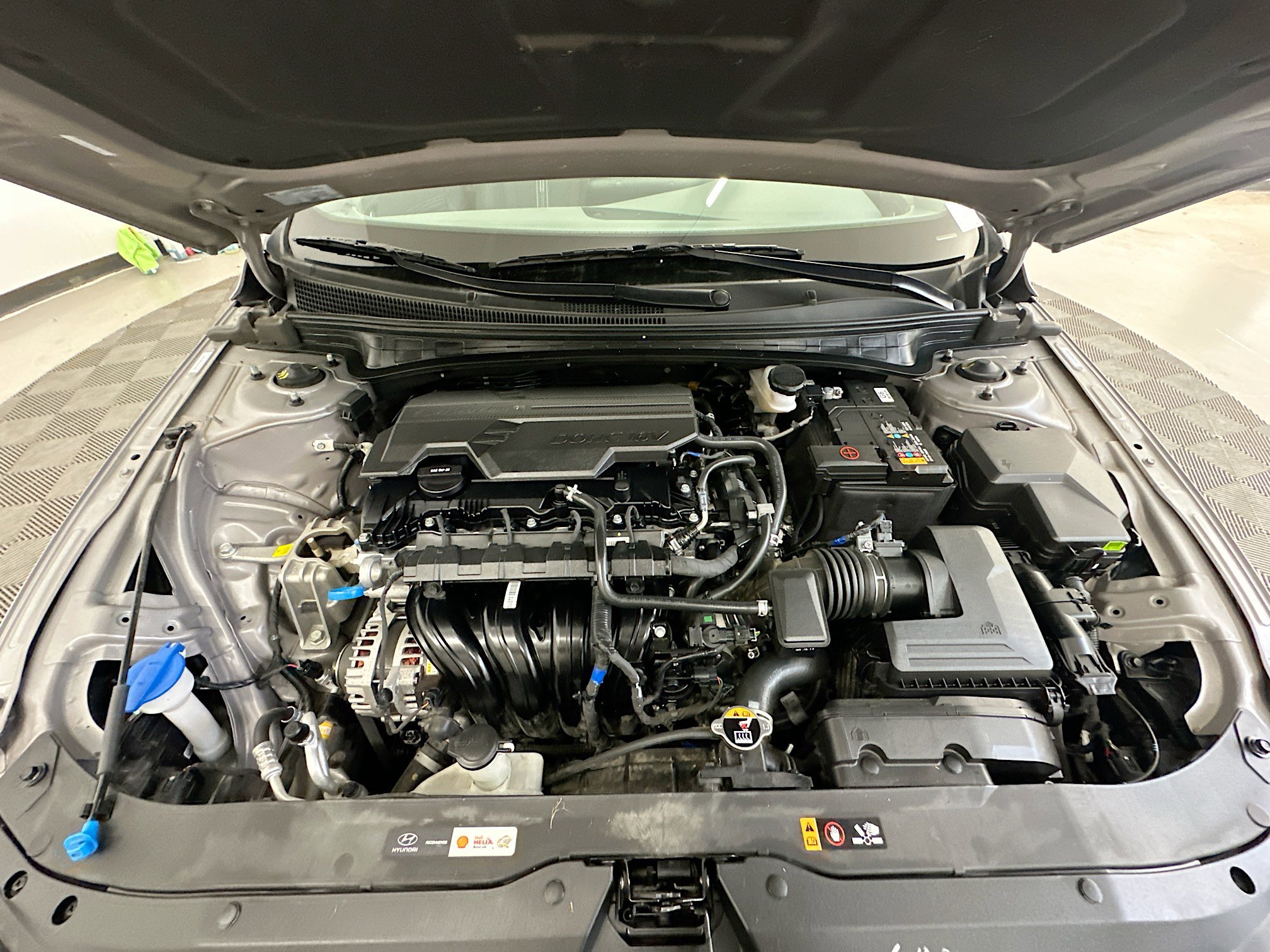 Used 2025 Hyundai Elantra SEL FWD image 35