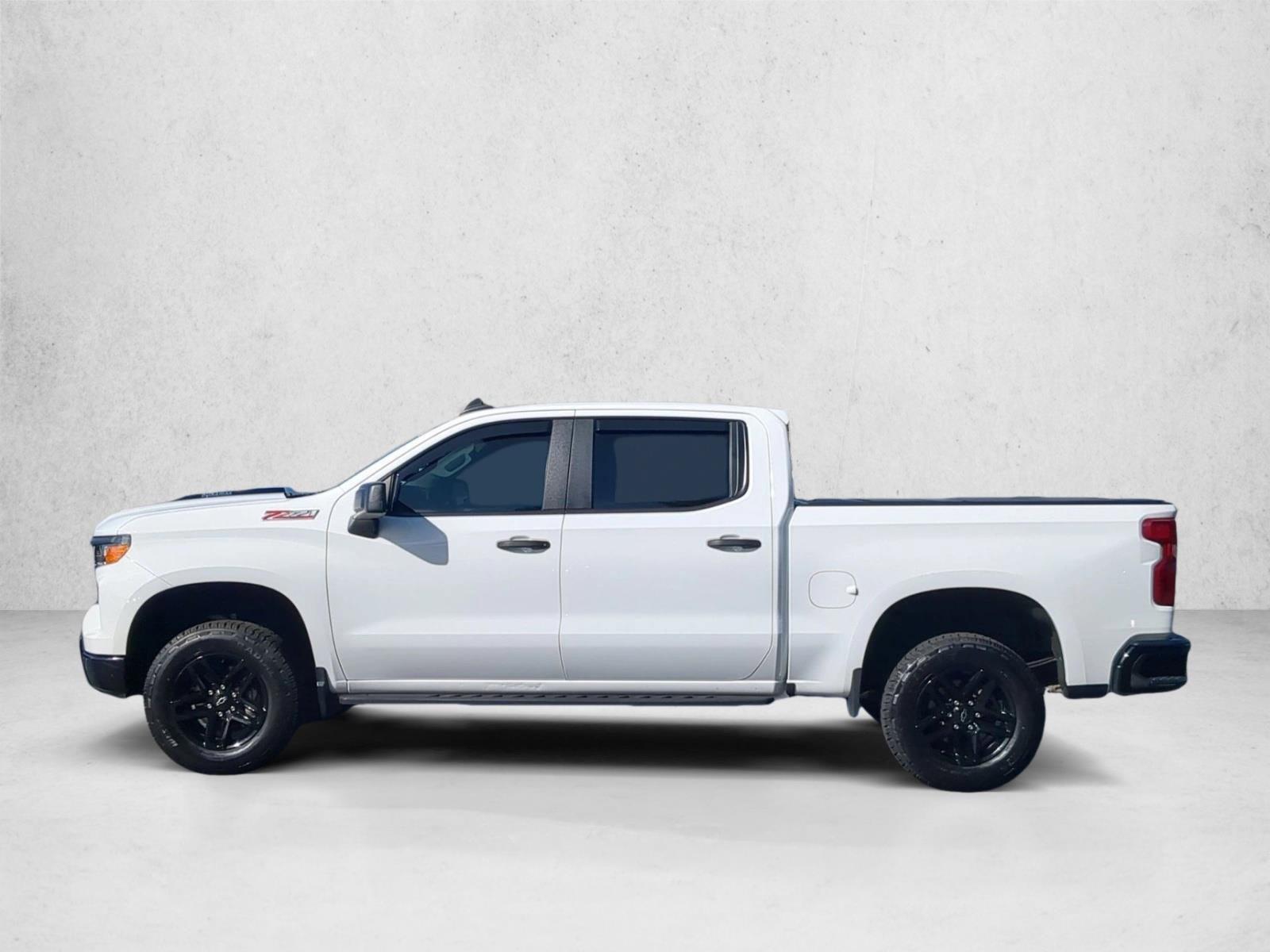 Used 2024 Chevrolet Silverado 1500 Custom Trail Boss AWD/4WD image 9