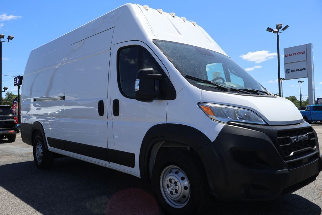 Used 2023 RAM ProMaster 3500 FWD image 2