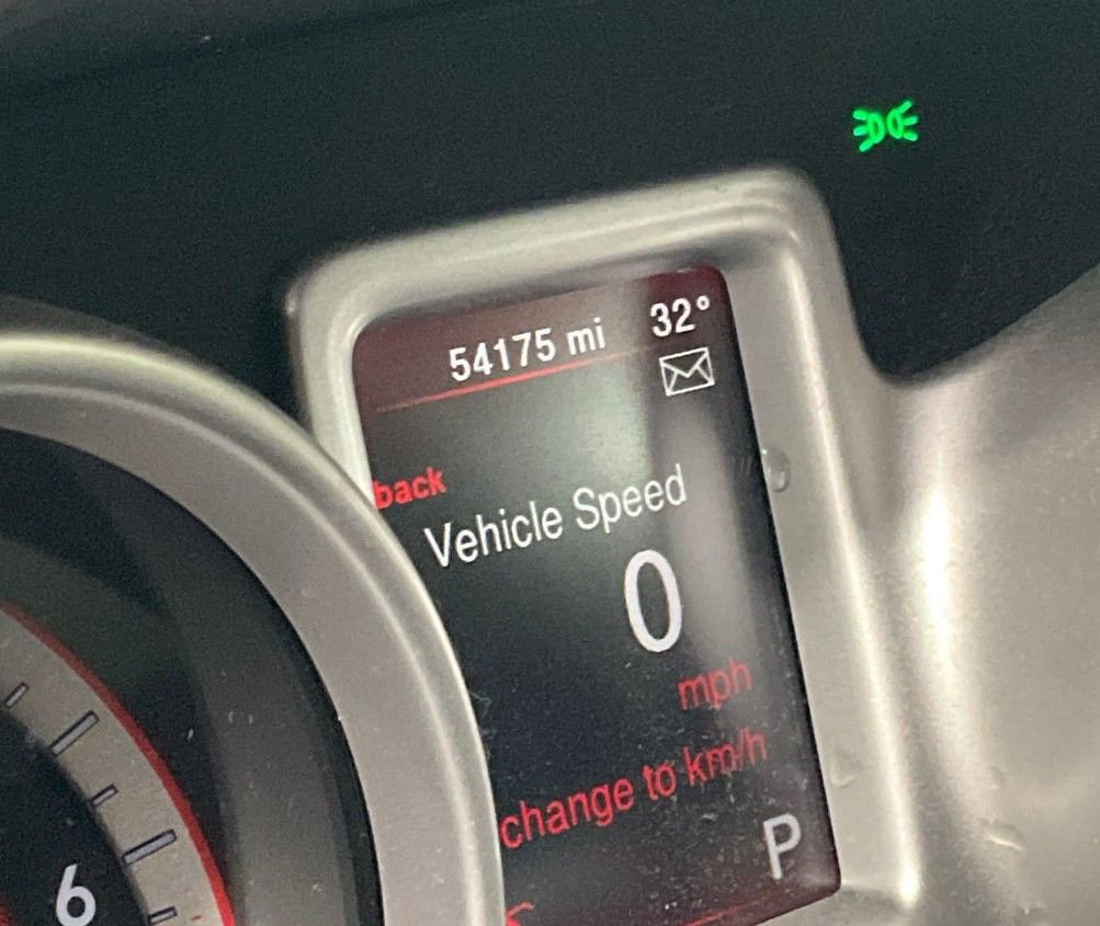 Used 2020 Dodge Journey SE w/ SE Popular Equipment Group FWD image 6