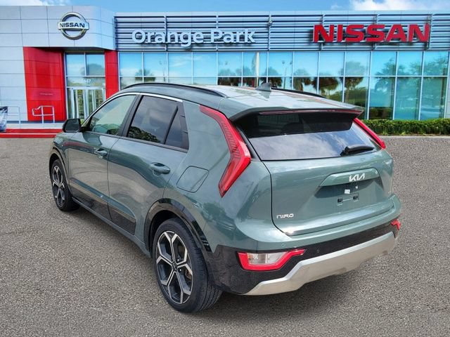 Used 2023 Kia Niro EX Touring FWD image 3