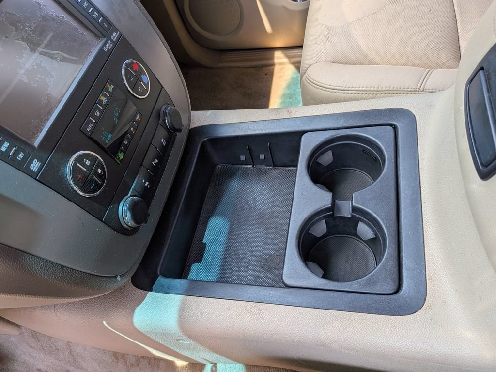 Used 2012 GMC Yukon XL SLT RWD image 21
