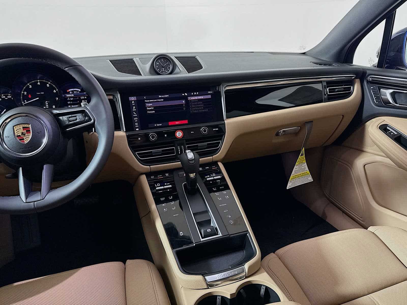 New 2025 Porsche Macan AWD/4WD image 19