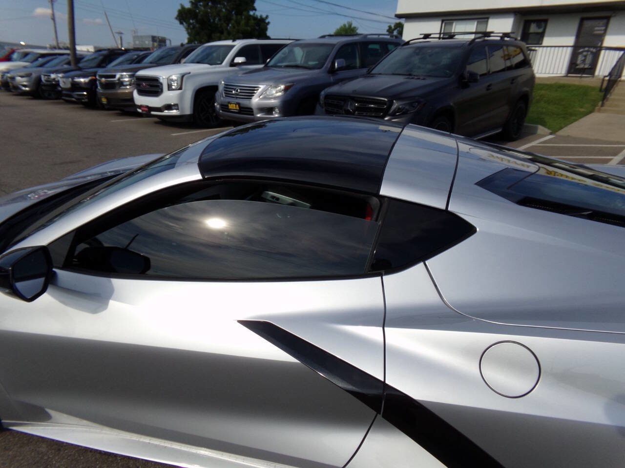 Used 2020 Chevrolet Corvette Stingray Coupe w/ Z51 Performance Package image 9