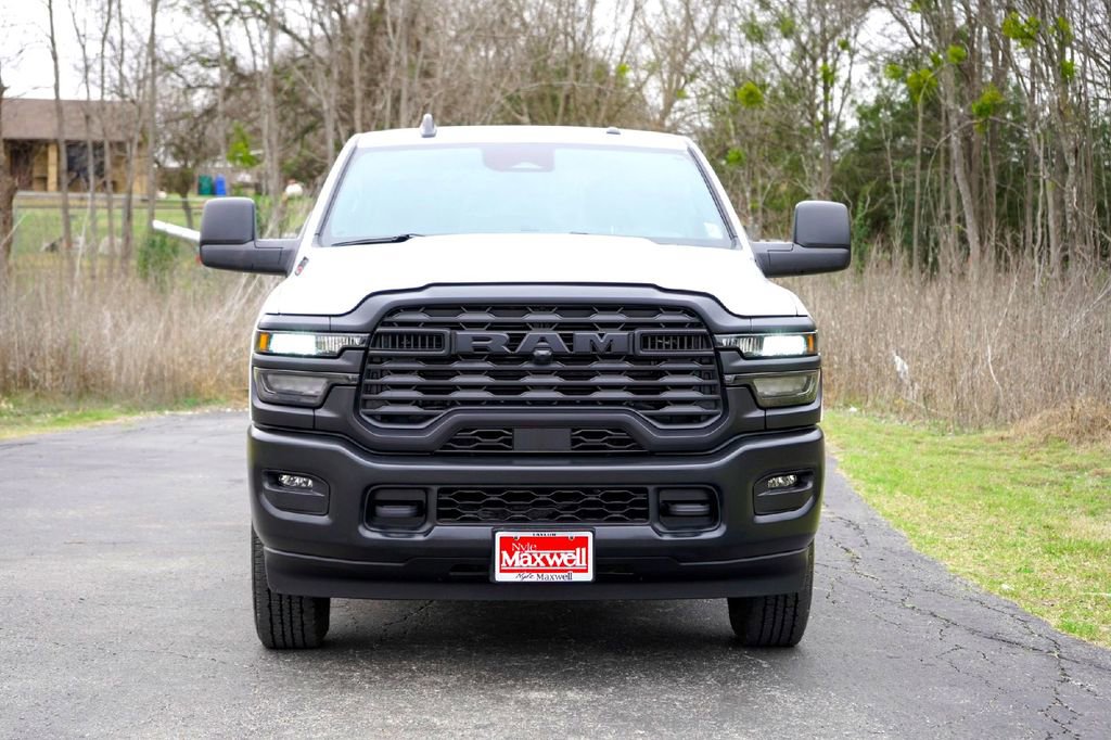 Used 2026 RAM 2500 Tradesman AWD/4WD image 4