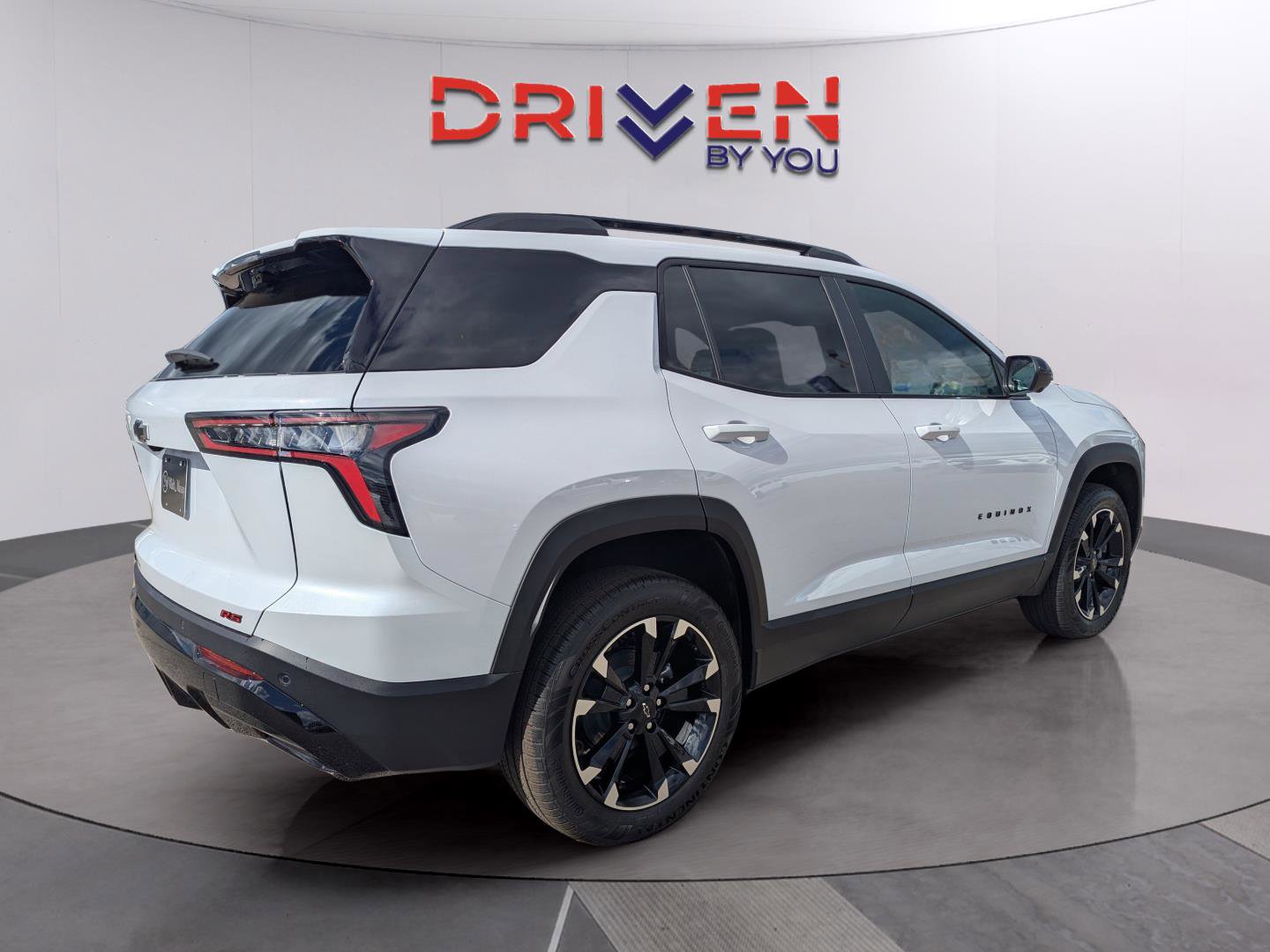 New 2026 Chevrolet Equinox RS w/ Safety and Technology Package image 5