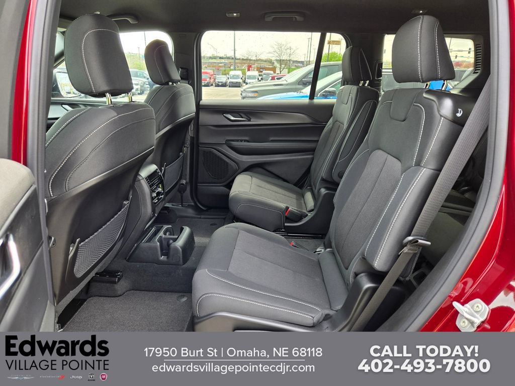 New 2026 Jeep Grand Cherokee L Laredo AWD/4WD image 25