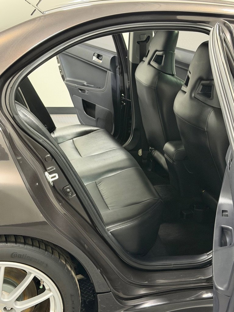 Used 2014 Mitsubishi Lancer Evolution GSR image 10