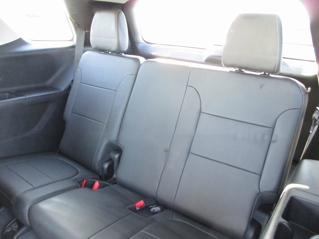 Used 2021 Chevrolet Traverse LT w/ LT Premium Package image 20