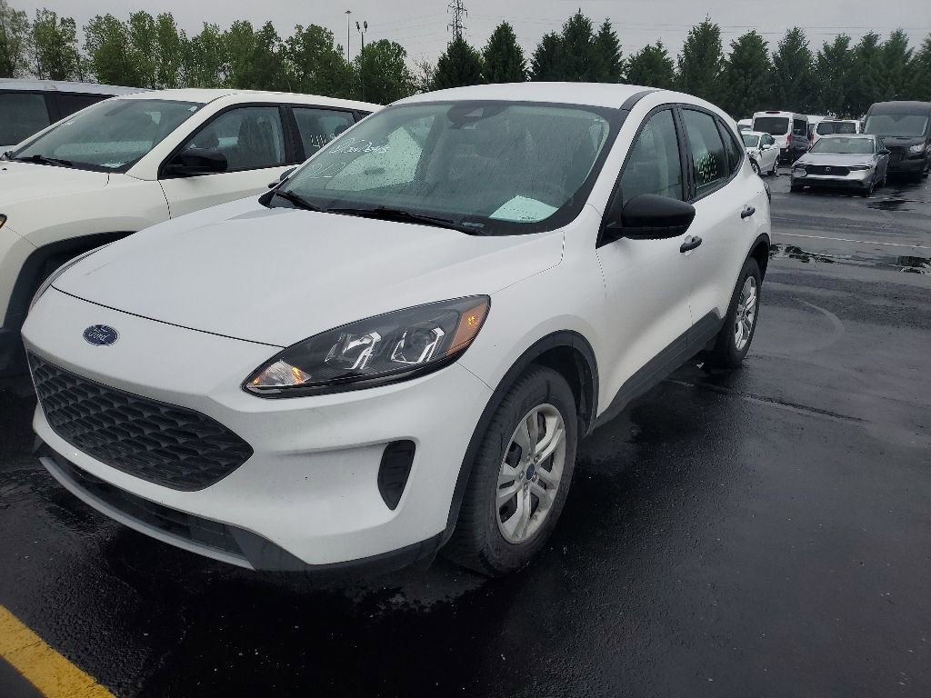 Used 2022 Ford Escape S AWD/4WD image 3