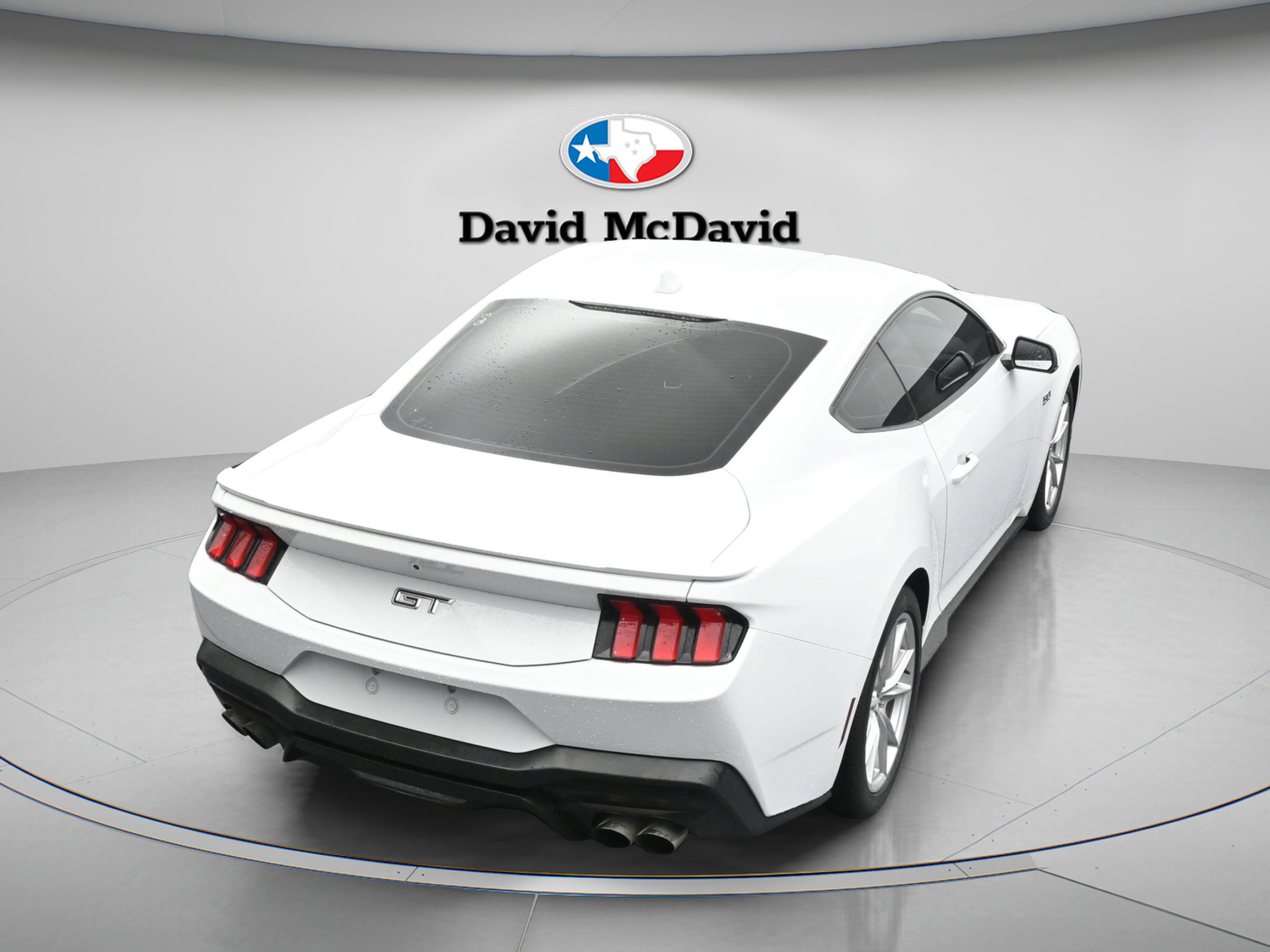 Used 2025 Ford Mustang GT Premium RWD image 38