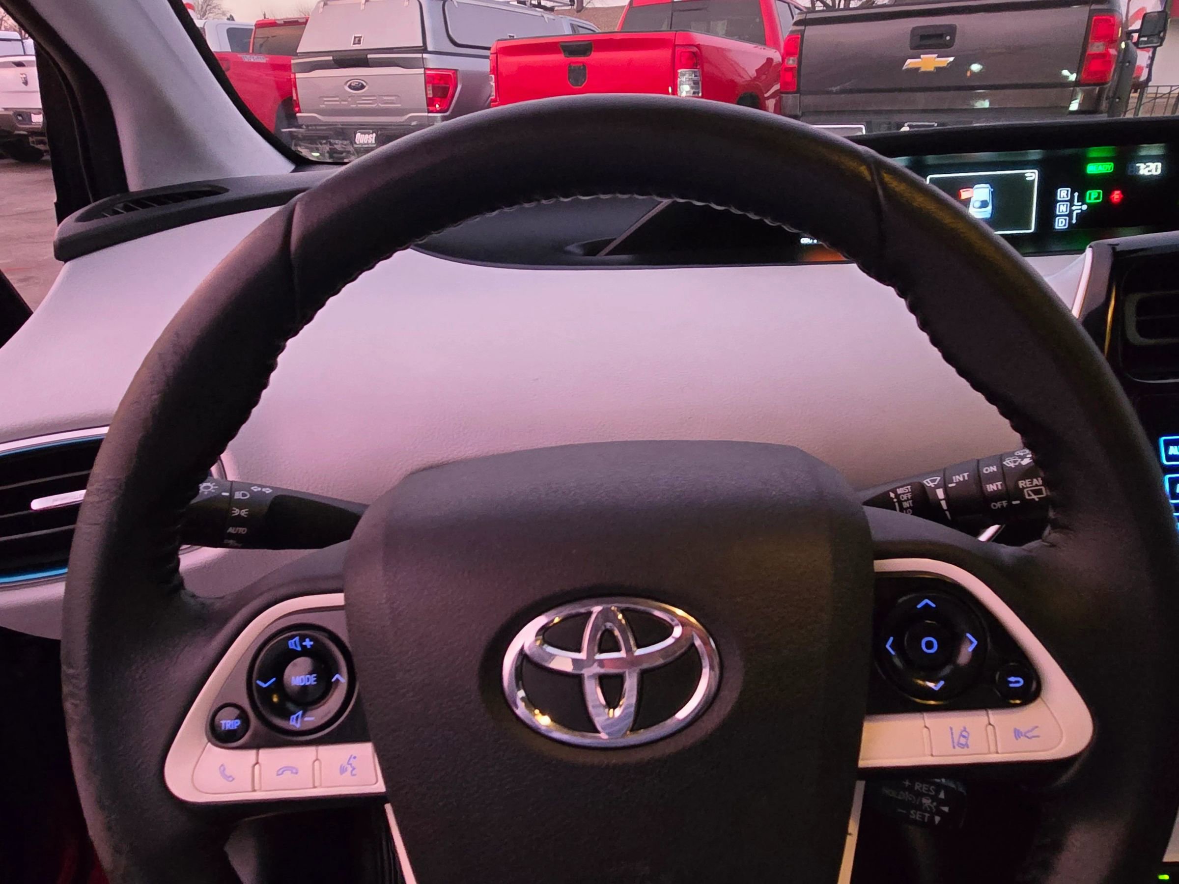 Used 2017 Toyota Prius Three image 40