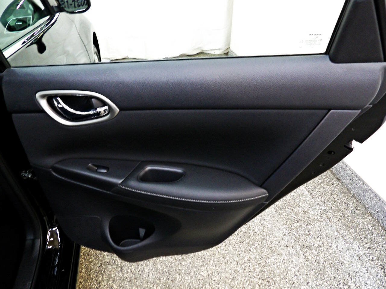 Used 2019 Nissan Sentra SV FWD image 12