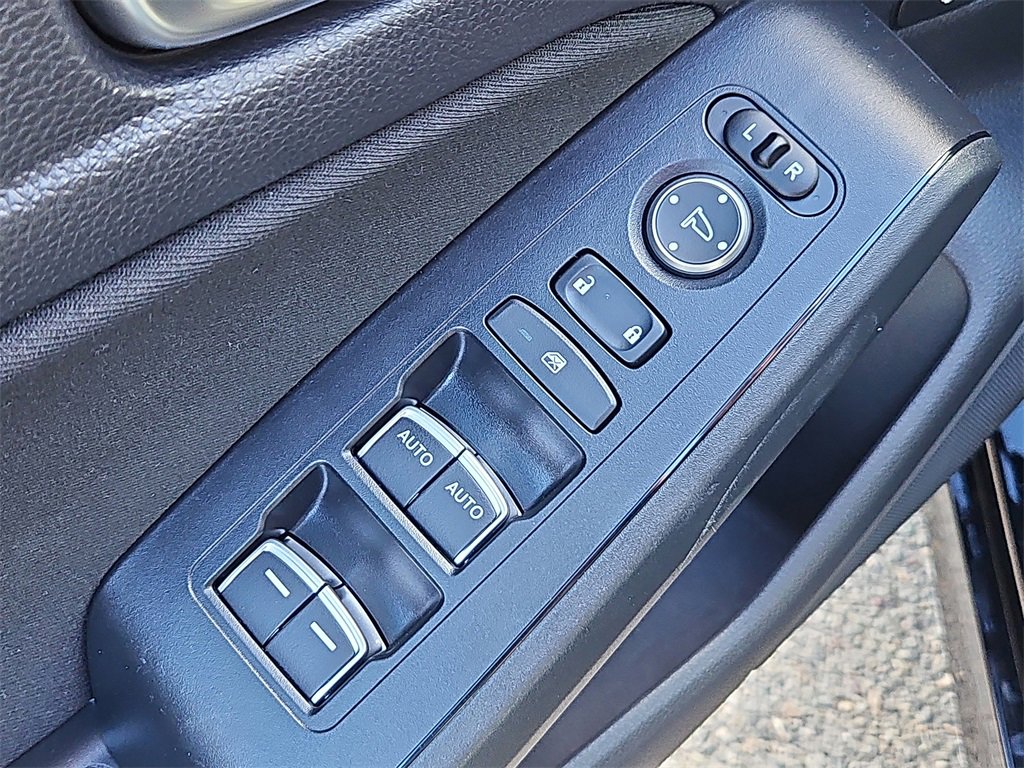 Certified 2023 Honda Civic EX image 25