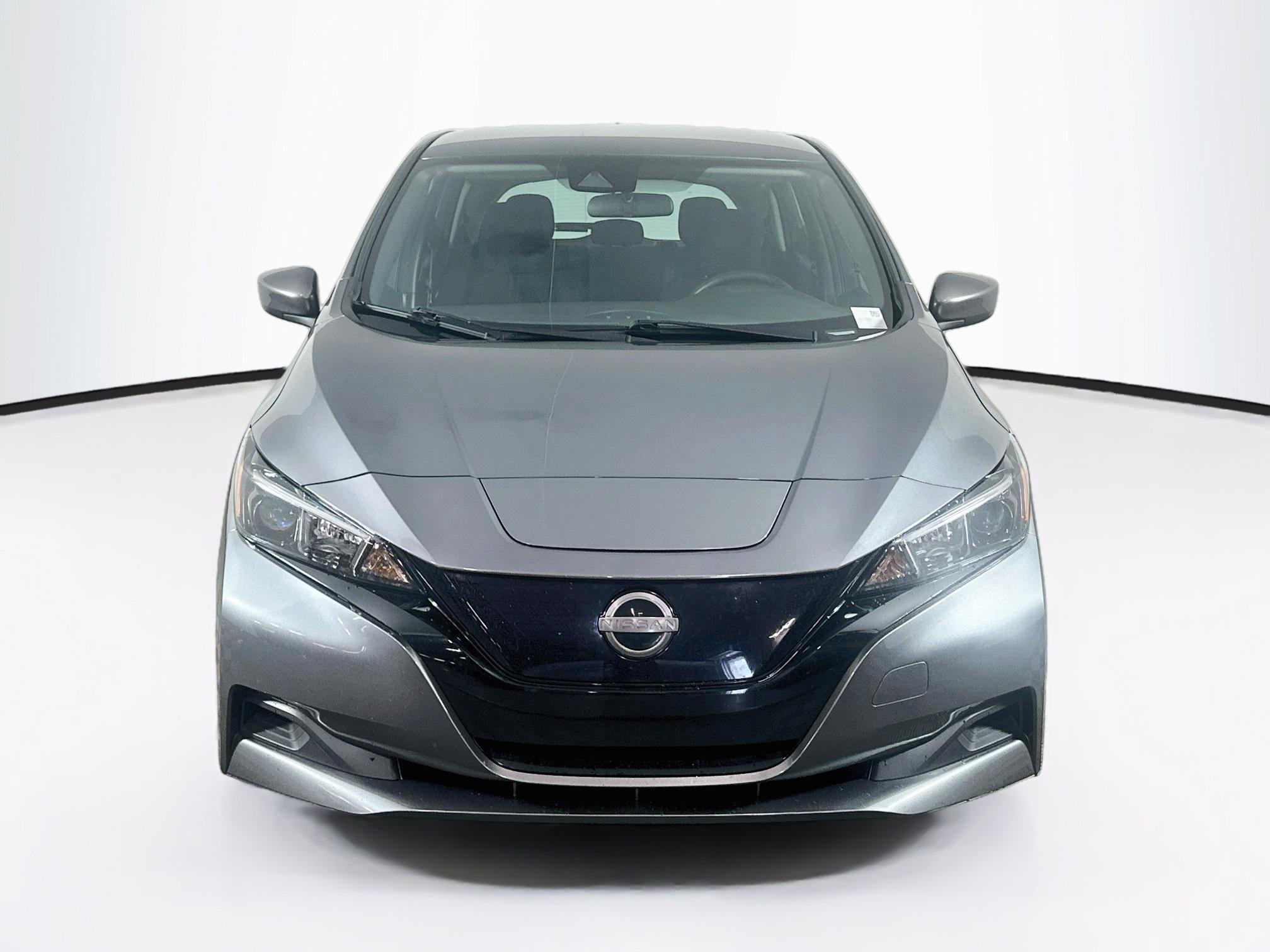 Used 2023 Nissan Leaf S FWD image 2