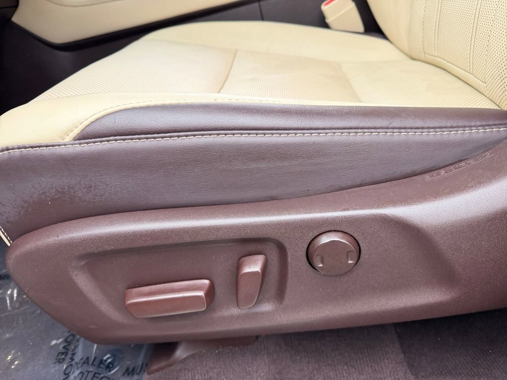 Used 2017 Lexus RX 350 AWD w/ Premium Package image 16