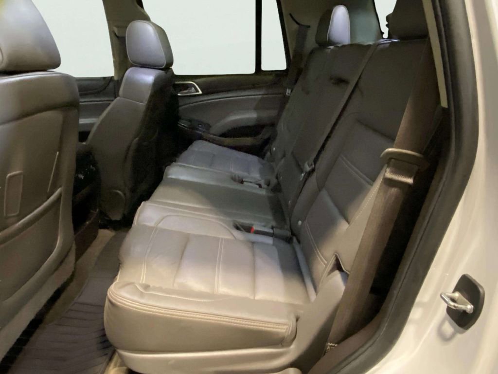 Used 2016 GMC Yukon Denali AWD/4WD image 19