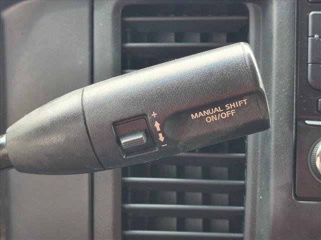 Used 2018 Nissan NV 3500 S image 13