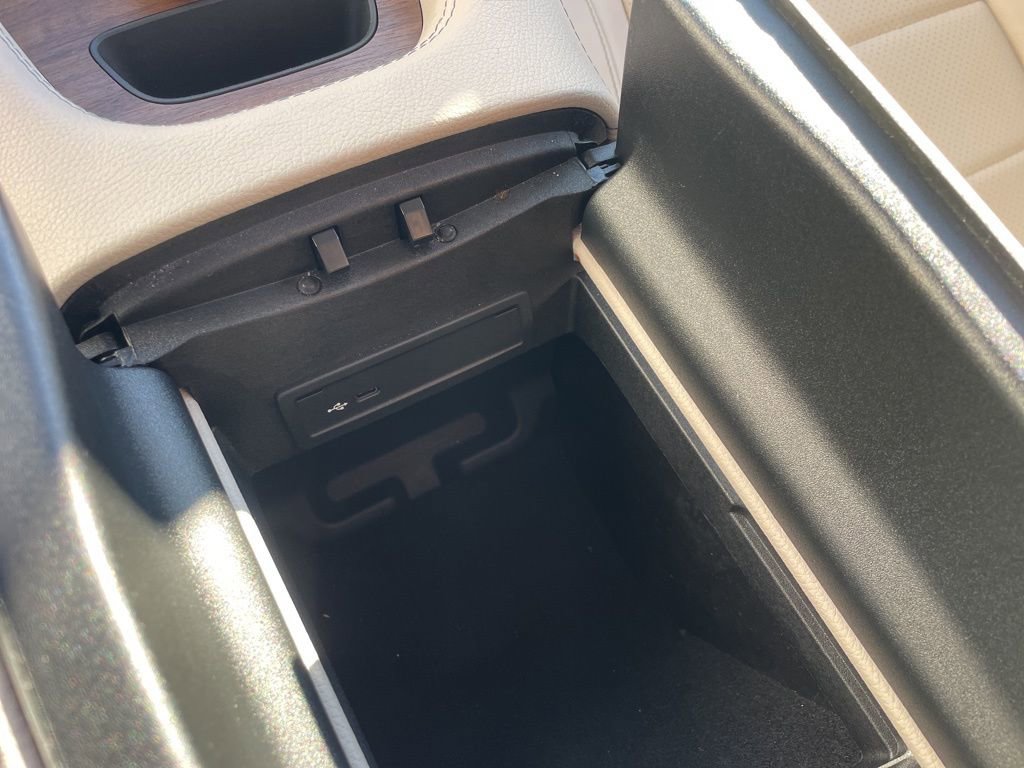 Used 2023 Mercedes-Benz GLE 350 4MATIC image 34