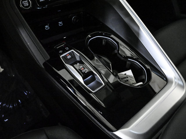 Certified 2025 Audi Q5 Premium w/ Convenience Package AWD/4WD image 12
