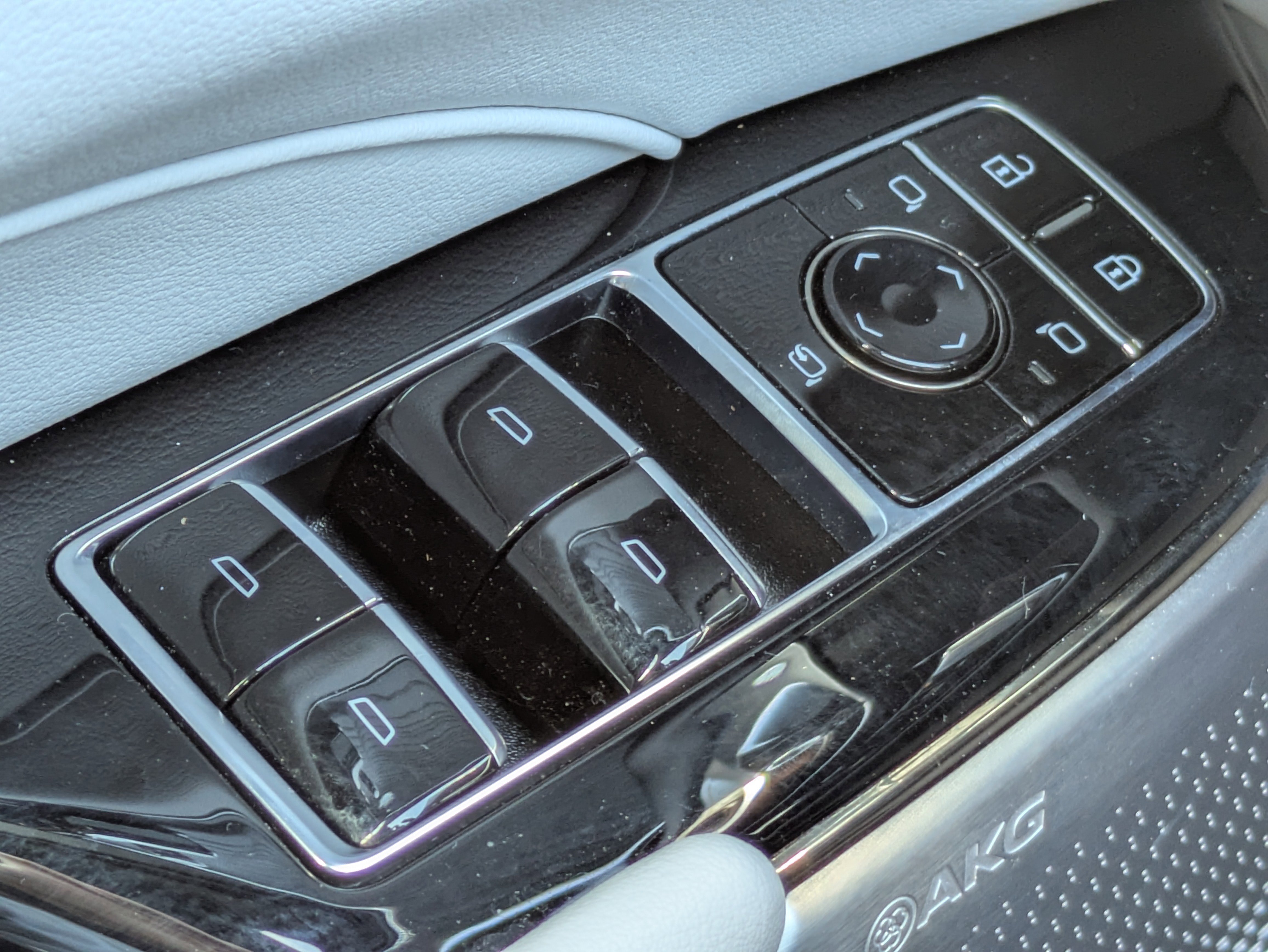 Certified 2023 Cadillac Lyriq 2WD image 23