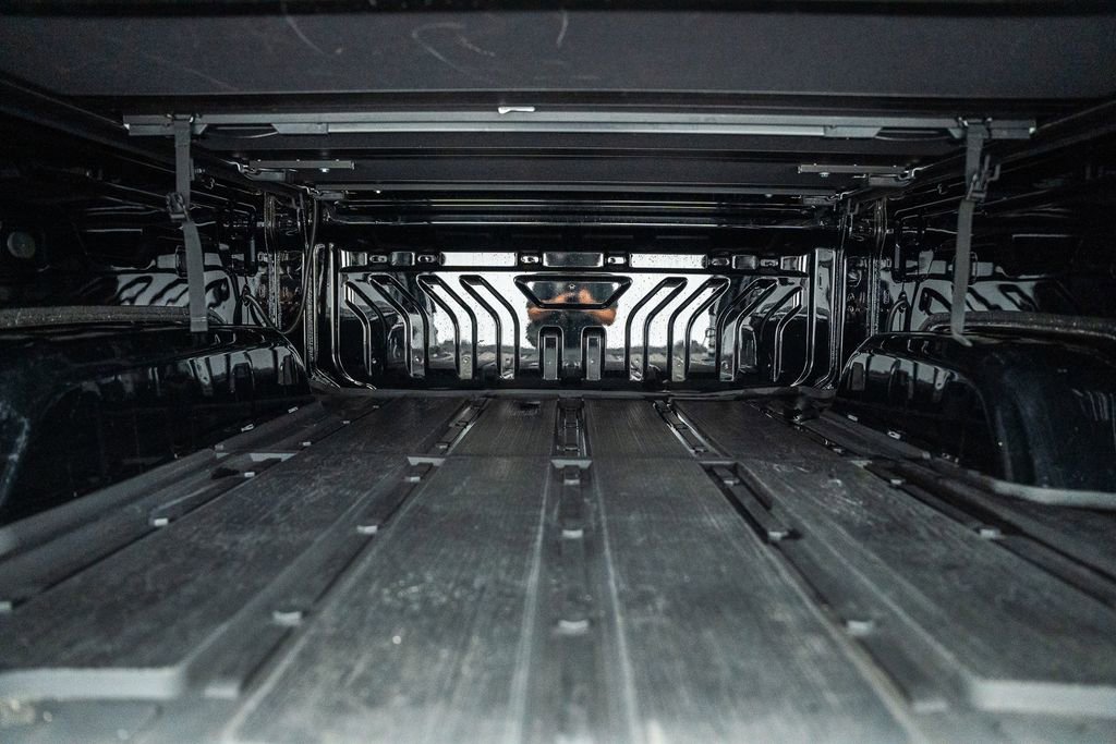 Used 2026 GMC Sierra EV Elevation w/ LPO, Elevation Dark Package AWD/4WD image 14