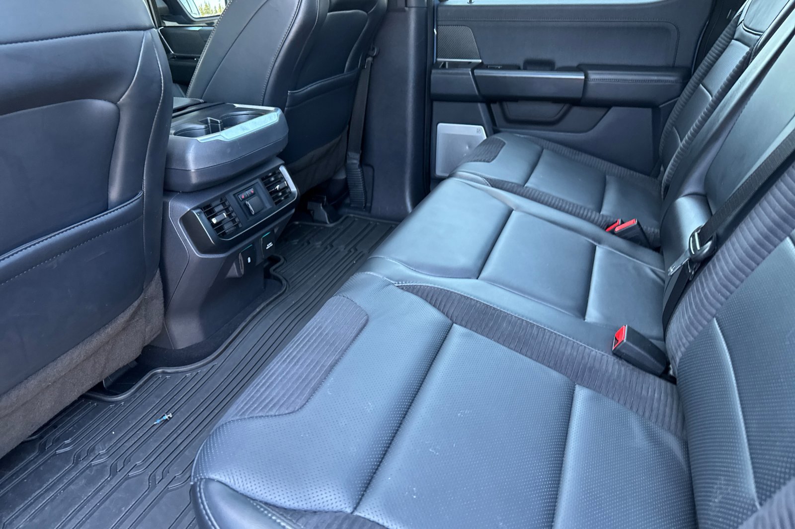 Certified 2023 Ford F150 Raptor w/ Raptor Carbon Fiber Package AWD/4WD image 12