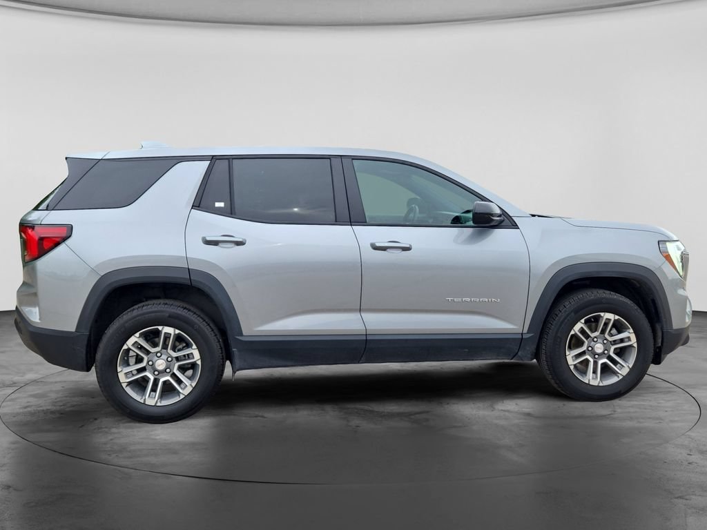 Used 2025 GMC Terrain Elevation AWD/4WD image 10