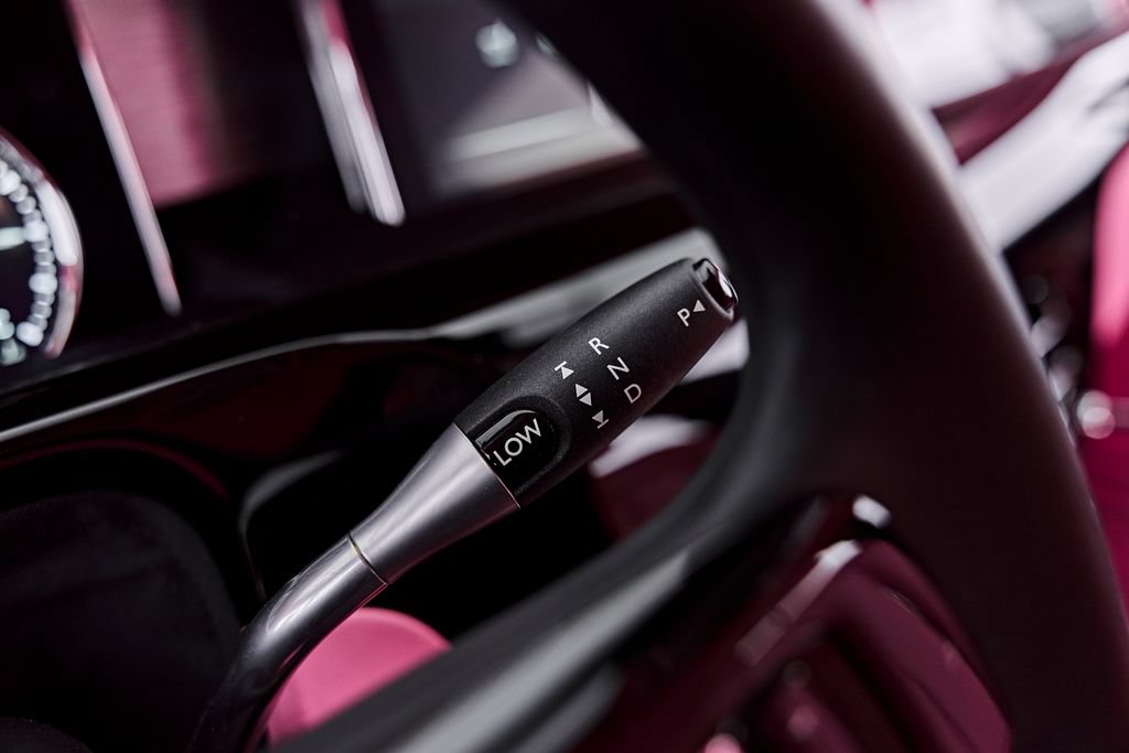 Used 2024 Rolls-Royce Phantom Sedan w/ The Phantom Package RWD image 68