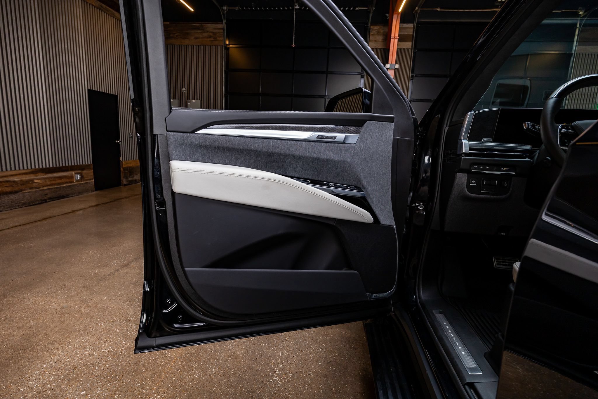 Used 2026 Cadillac Escalade V w/ LPO, Floor Liner Package AWD/4WD image 35