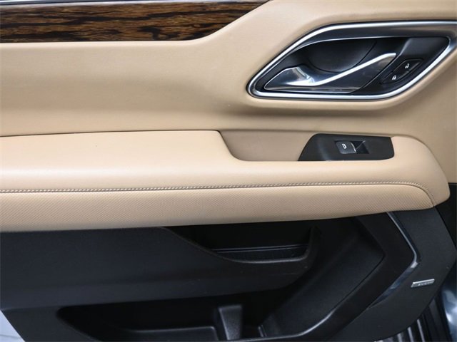 Used 2021 Chevrolet Suburban Premier w/ Premium Package image 21