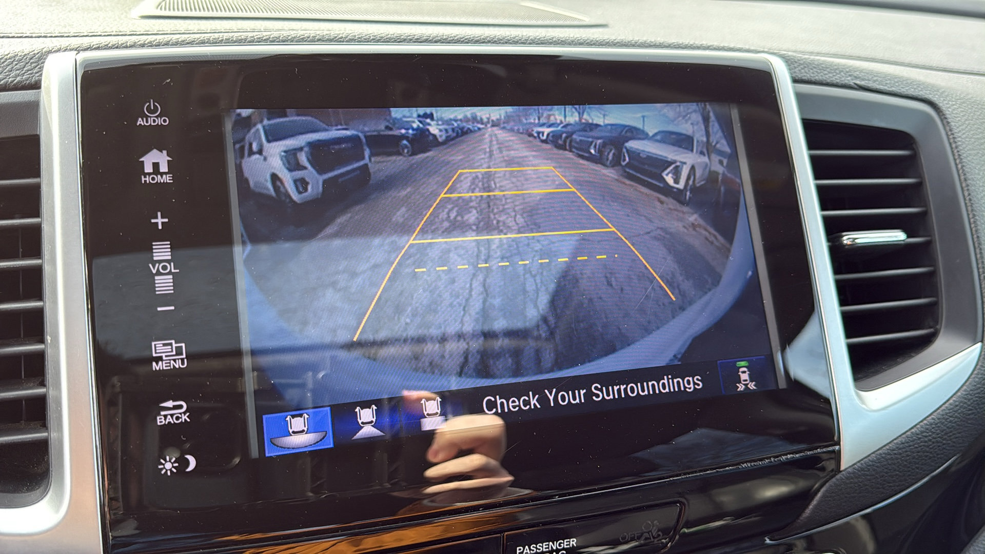 Used 2017 Honda Pilot Elite image 21