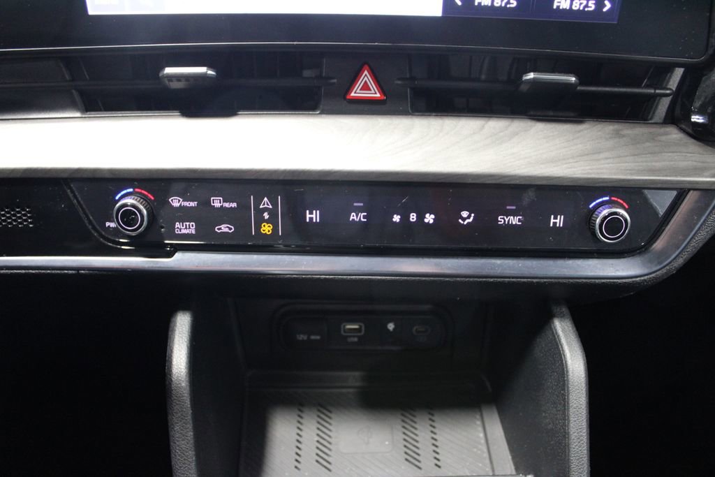 Used 2023 Kia Sportage X-Line w/ X-Line Premium Package image 30