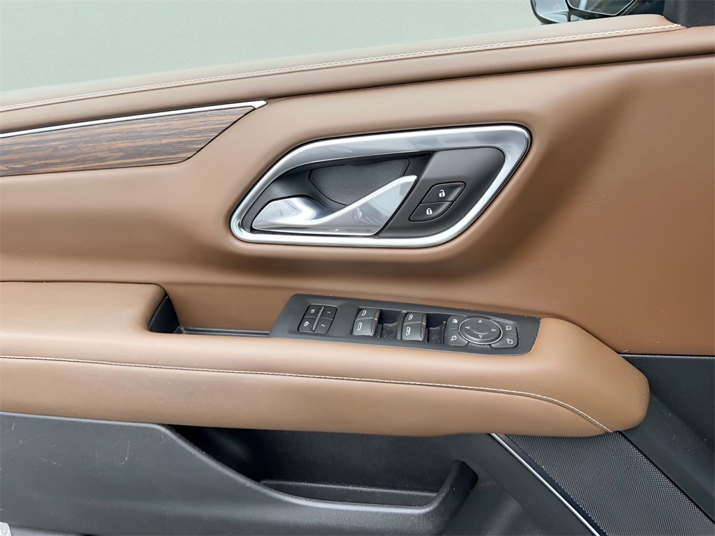 Used 2023 Chevrolet Tahoe High Country w/ Advanced Technology Package image 23