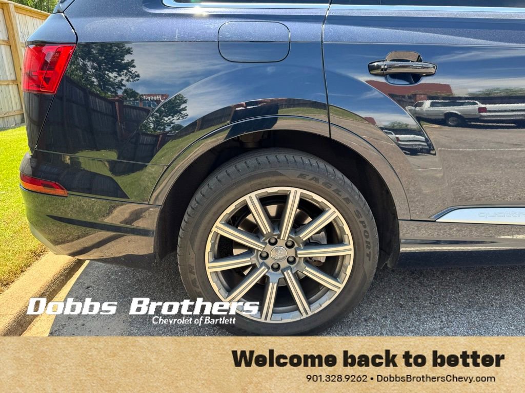 Used 2018 Audi Q7 3.0T Prestige AWD/4WD image 10